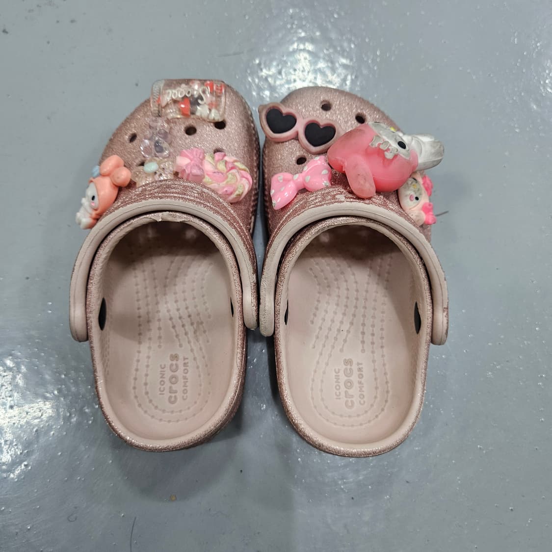 C7 크록스 키즈 글리터 클로그 0401Y 상품이미지1