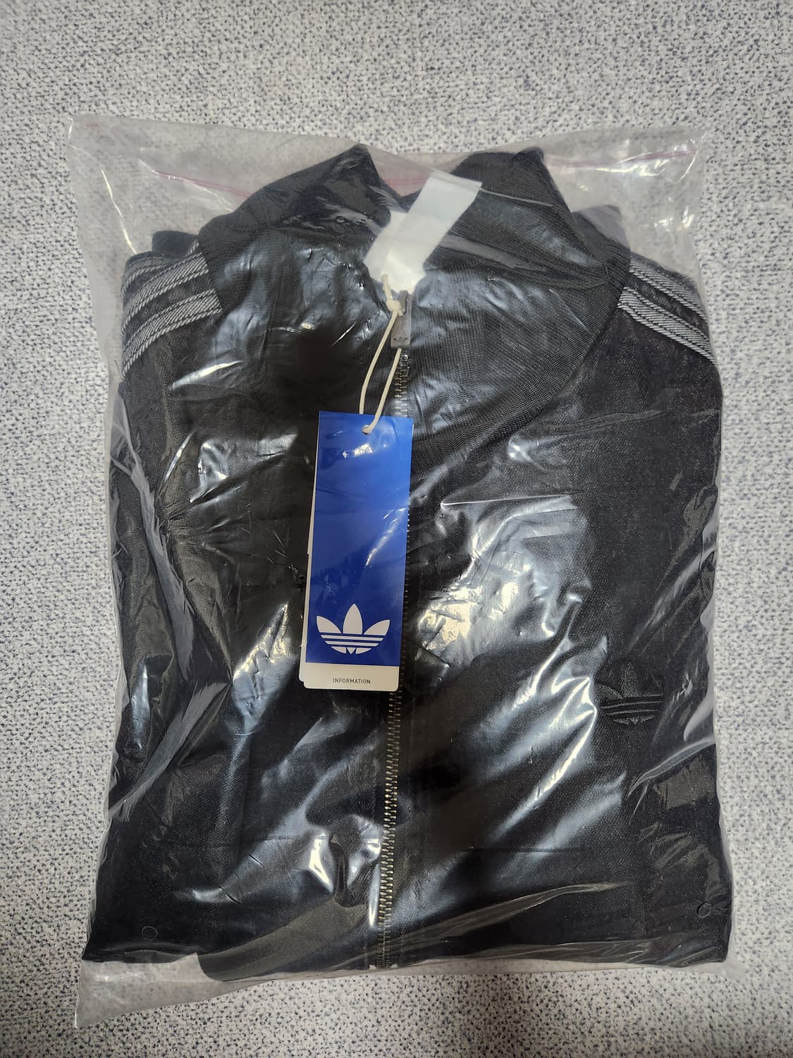 아디다스 아디컬러 데님 파이어버드 트랙탑 트루 블랙 데님 M사이즈 상품이미지2