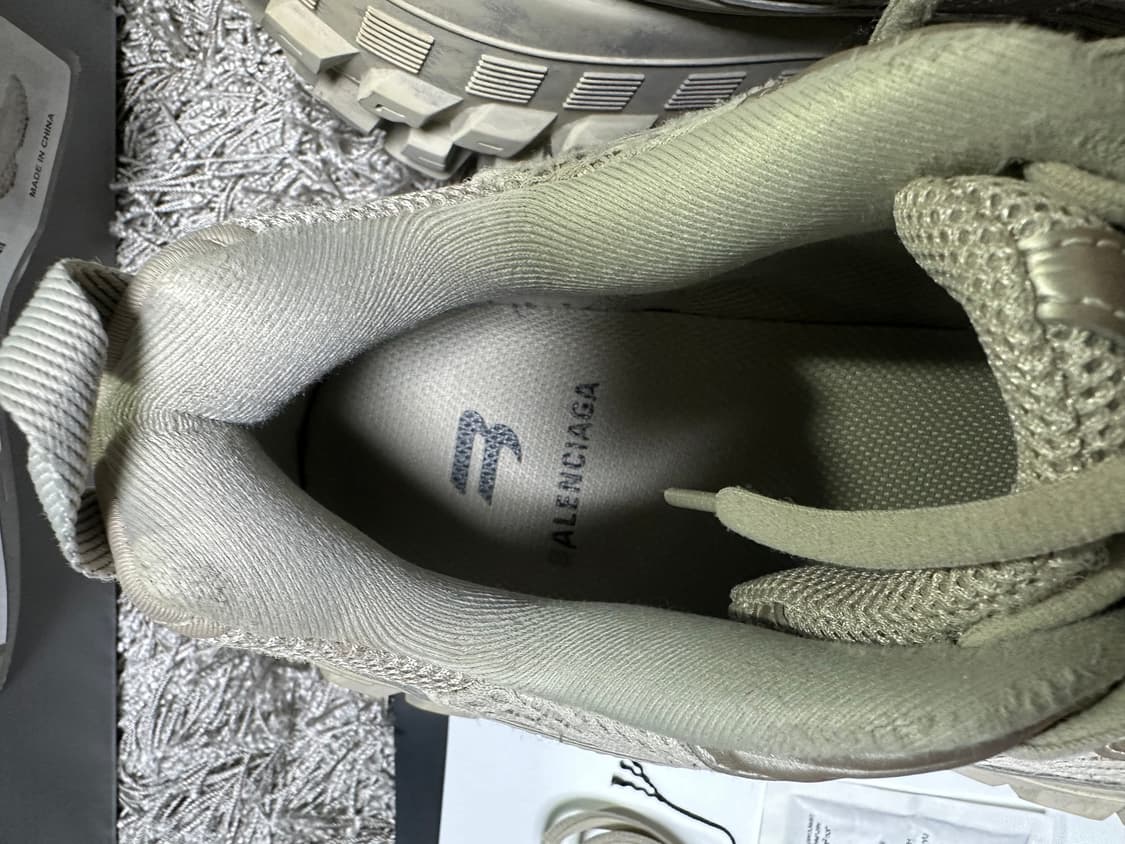 [42] 발렌시아가 디펜더 베이지 상품이미지6