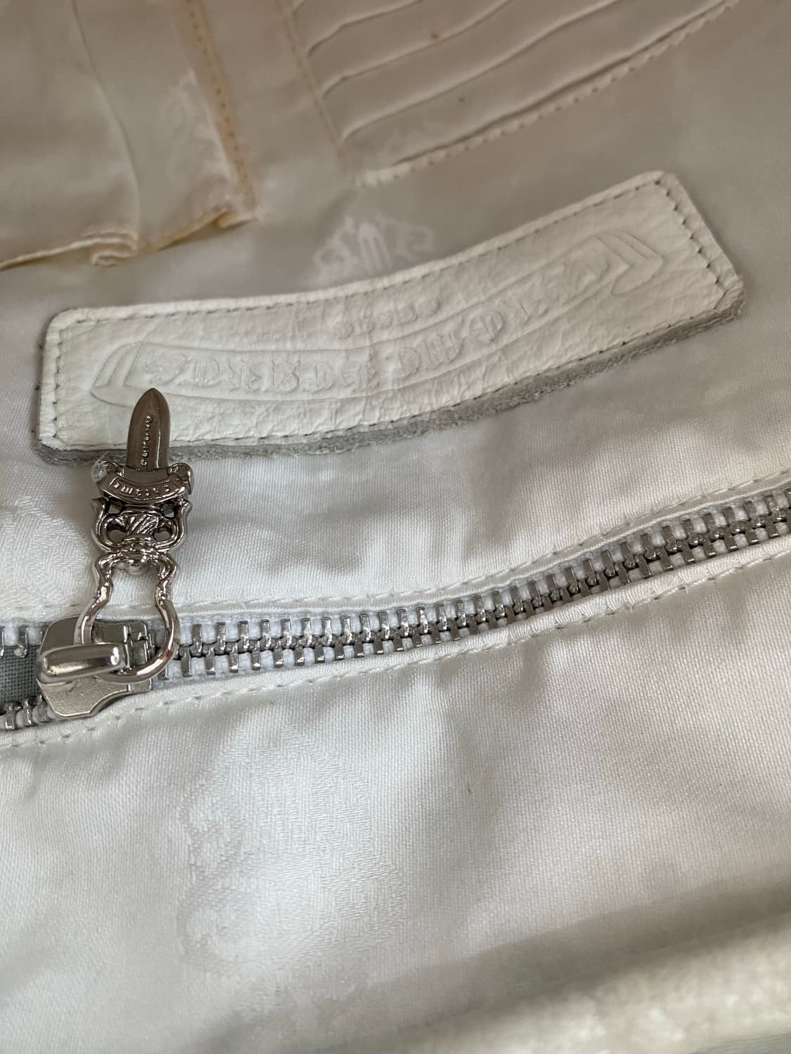 크롬하츠 taka 타카 익스클루시브 로듐 크로스패치 백팩 상품이미지8