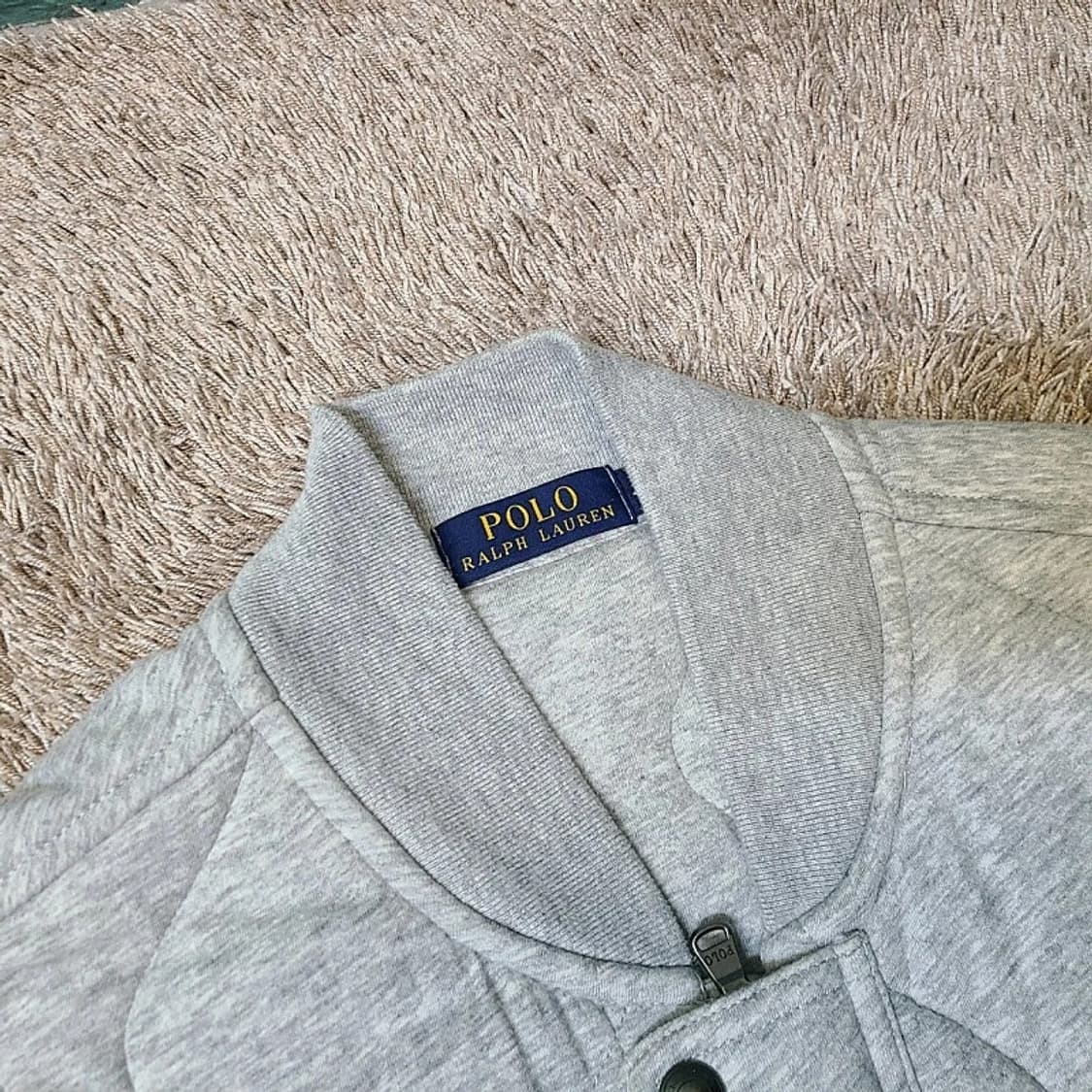 폴로 회색 패딩 조끼 상품이미지2