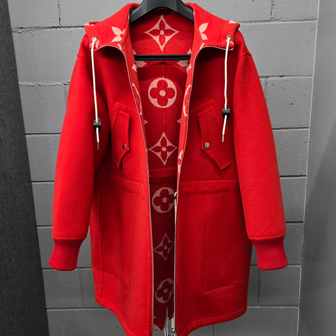 백화점판 / 루이비통 LV 모노그램 리버서블 후드 코트 36 상품이미지2