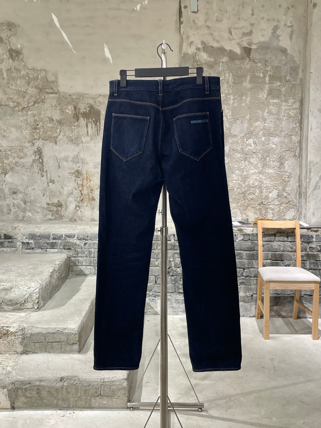 프라다 진청 이지 핏 버튼 플라이 데님 팬츠 상품이미지6