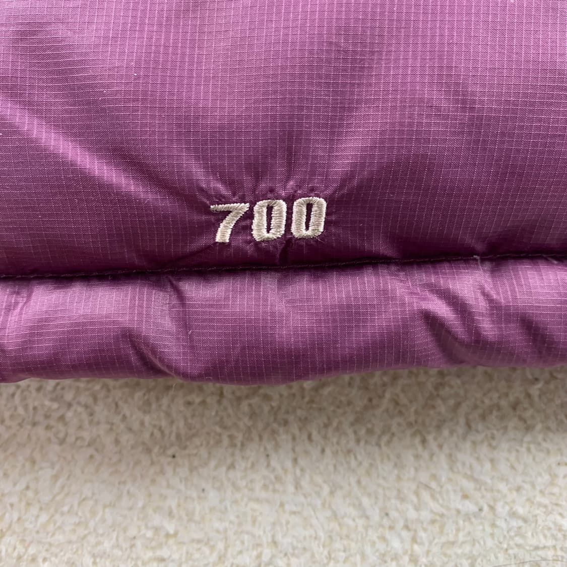 노스페이스 눕시 700 구스다운 패딩 베스트 퍼플 상품이미지5