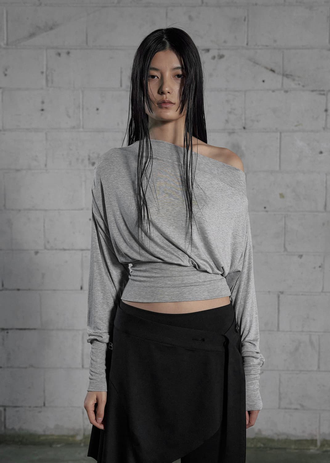 보헤미안서울 숄더 셔링 슬리브 상품이미지1