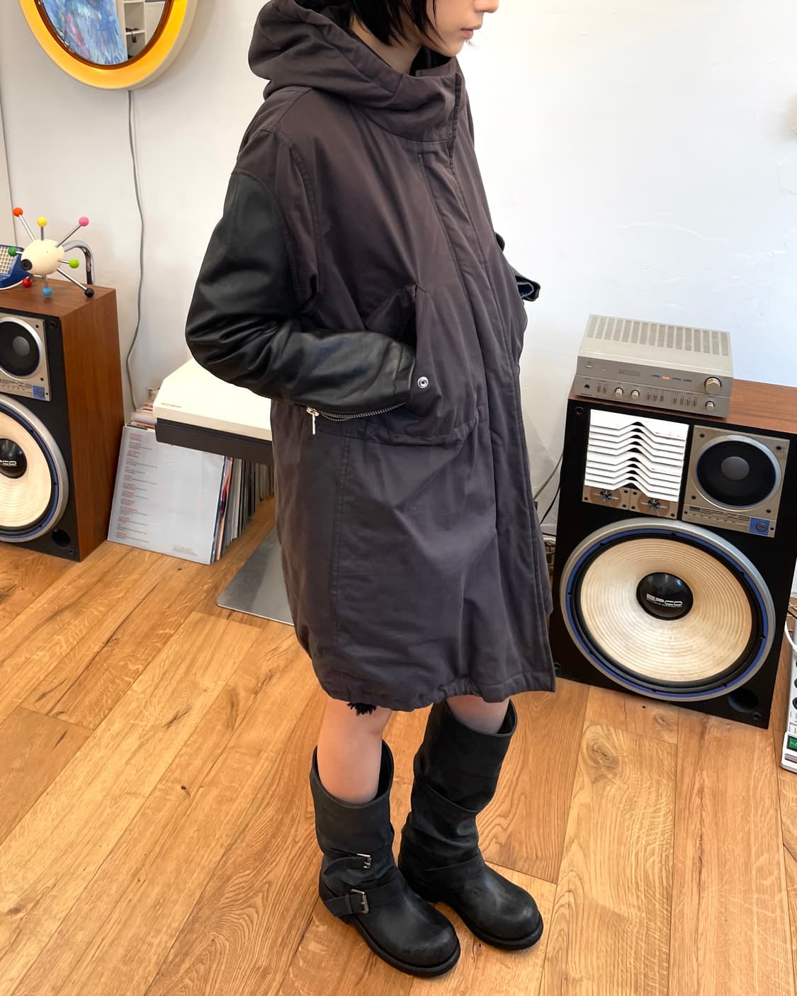 [XS] 디젤 레더 슬리브 피쉬테일 파카 상품이미지3