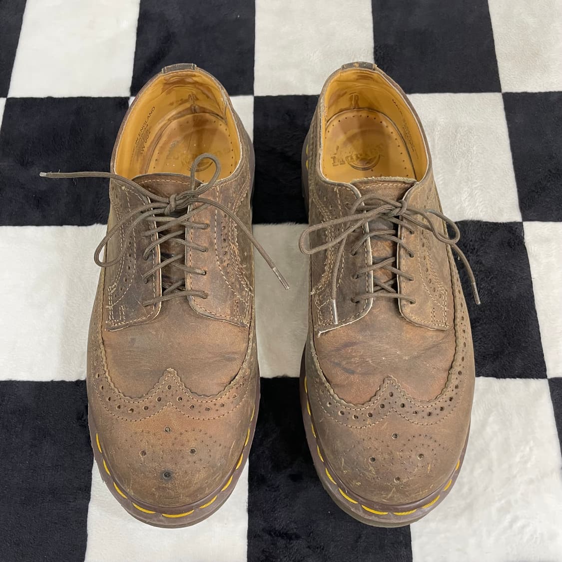 닥터마틴 3989 브라운 윙팁 슈즈 (6) 상품이미지2