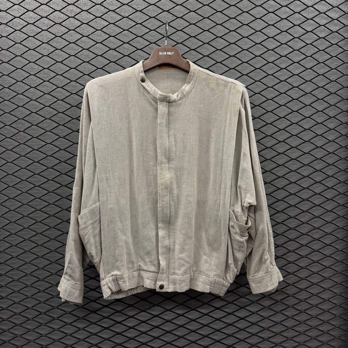 LANCEL 랑셀 스탠드카라 코튼자켓 카라스냅 멀티포켓 디테일 아이보리 상품이미지2