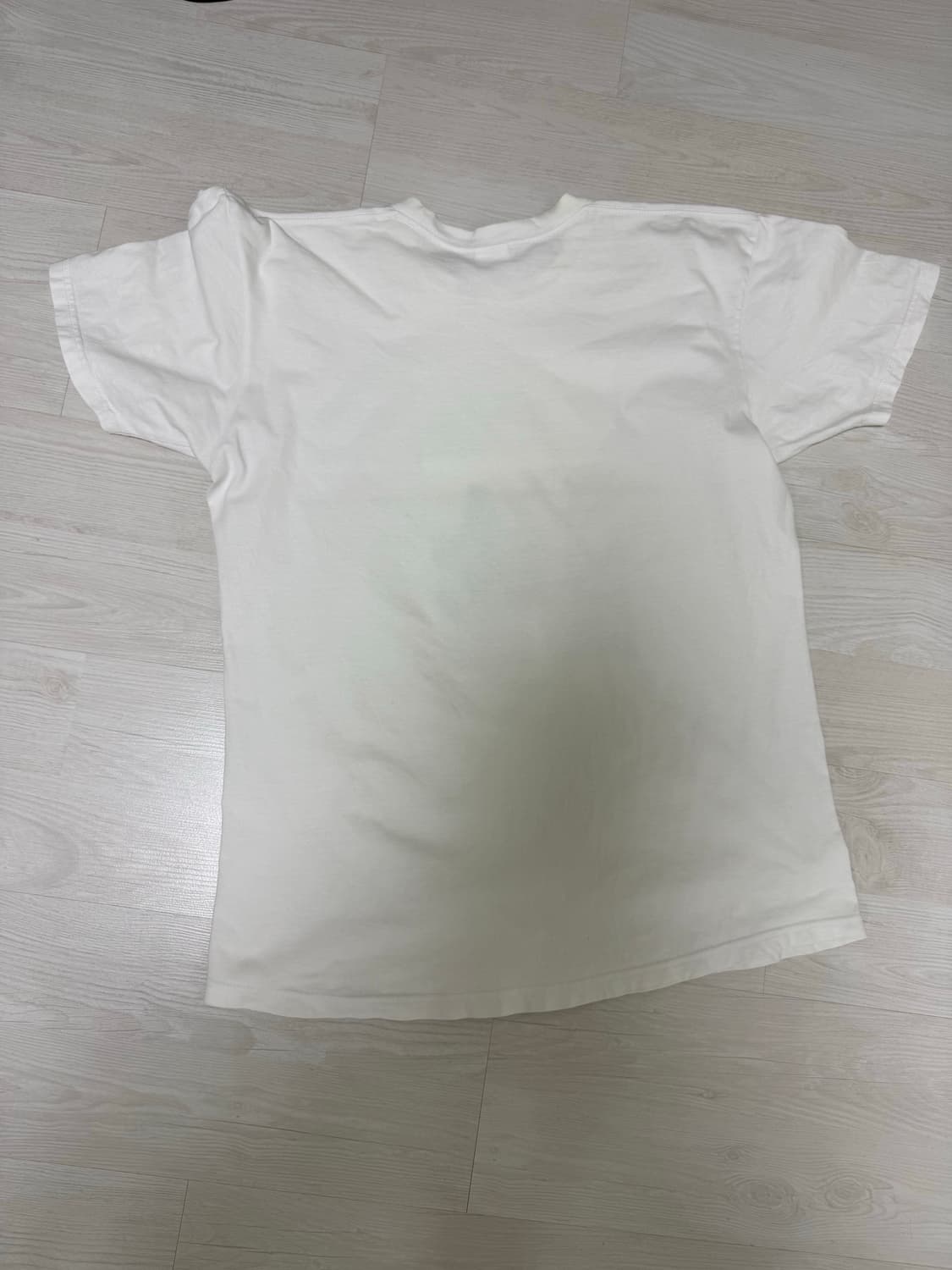 슈프림 반팔 L 상품이미지2