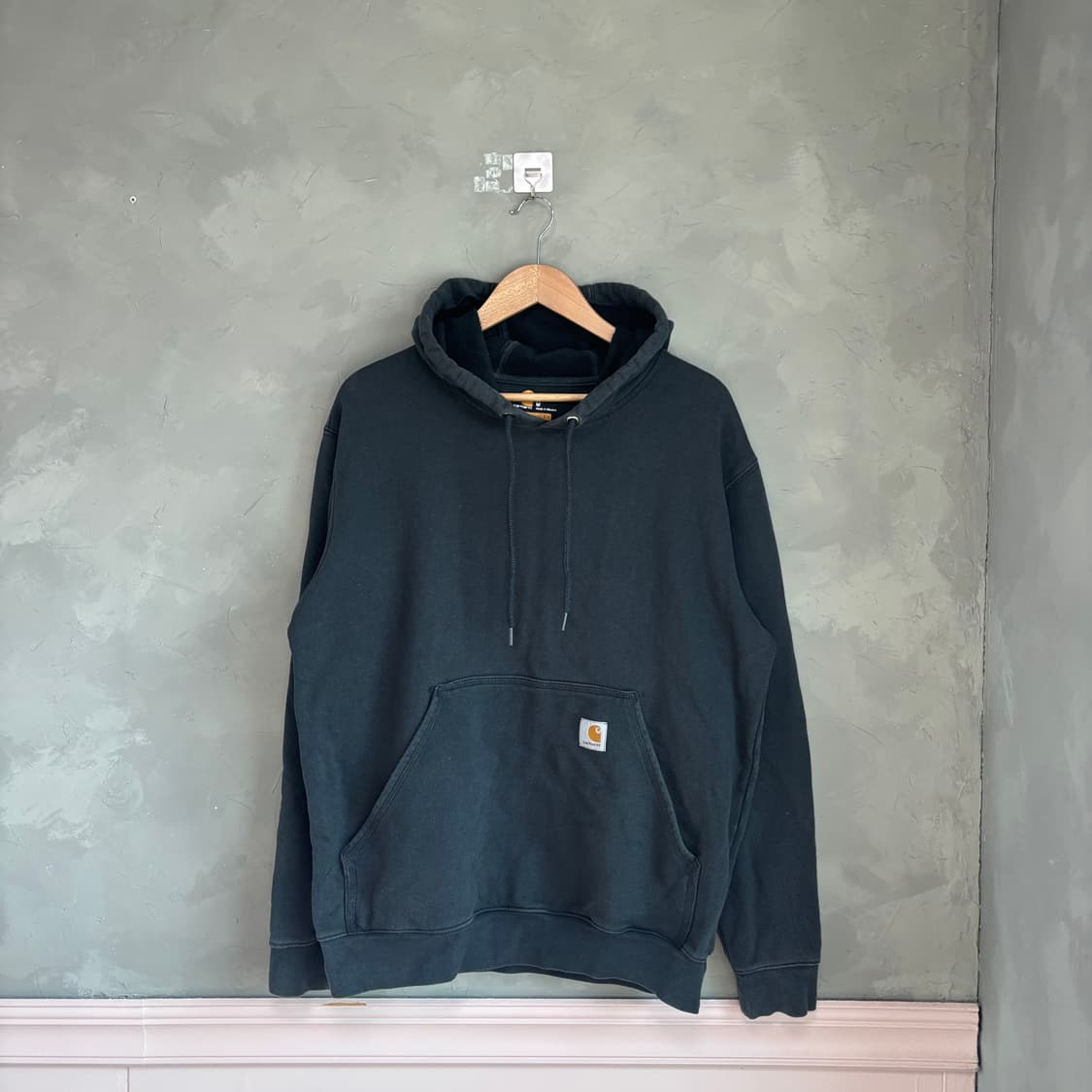 칼하트 미드웨이트 후드 블랙 상품이미지1