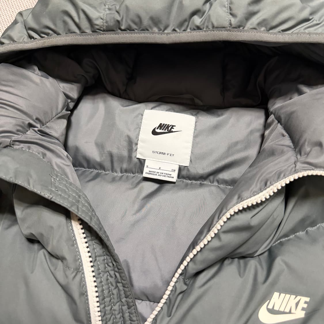 나이키 스톰핏 윈드러너 패딩 자켓 상품이미지2