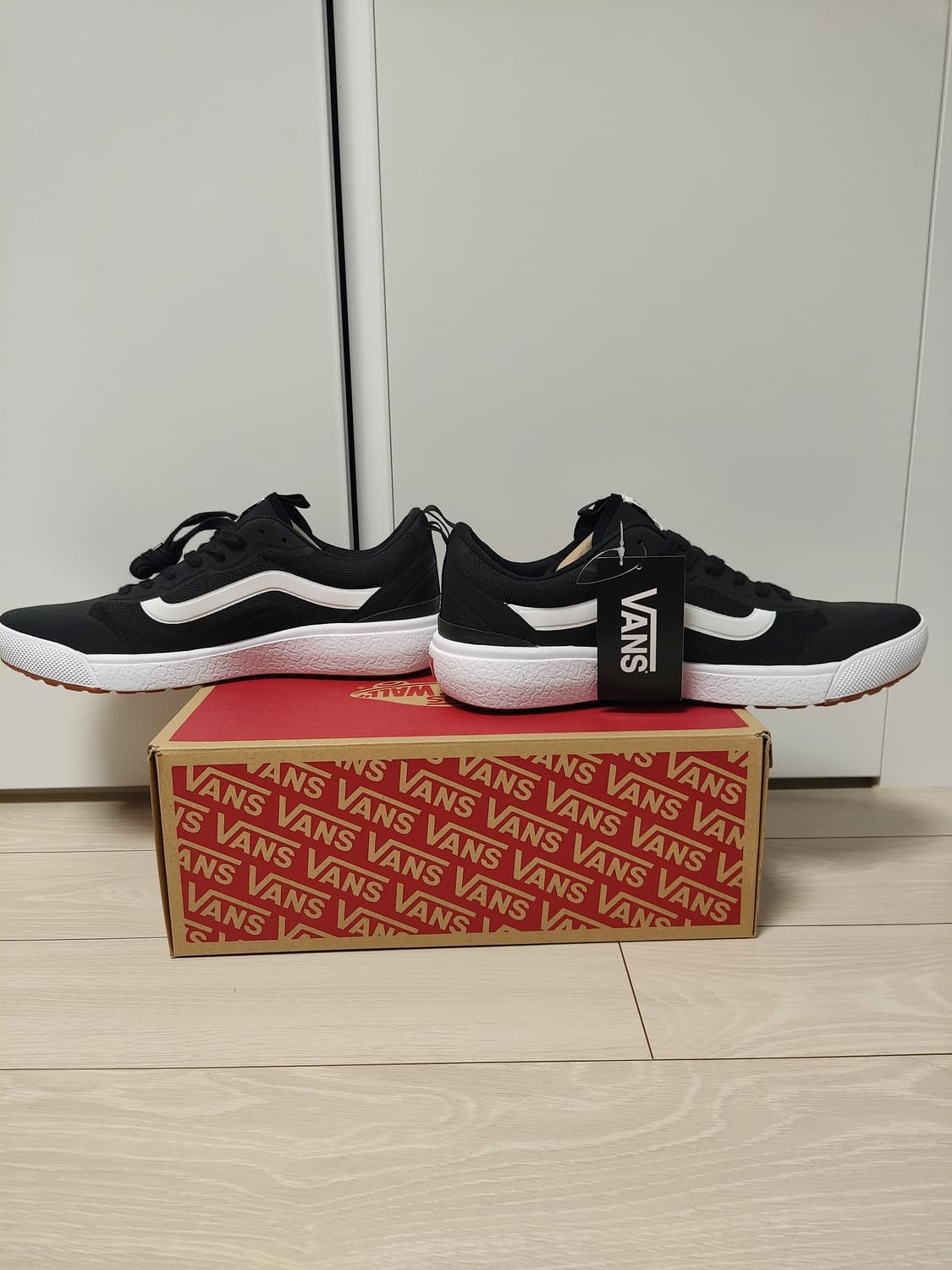 새상품 반스 울트라레인지 무료배송 상품이미지2