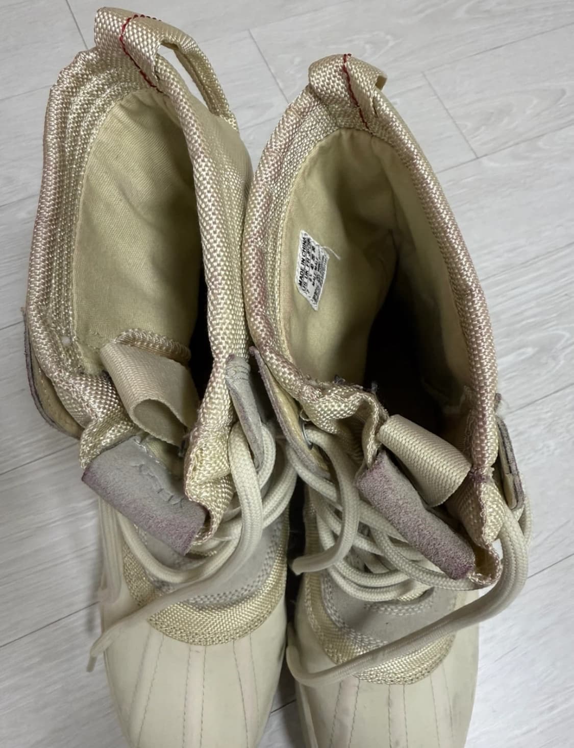 아디다스 이지 950 상품이미지3