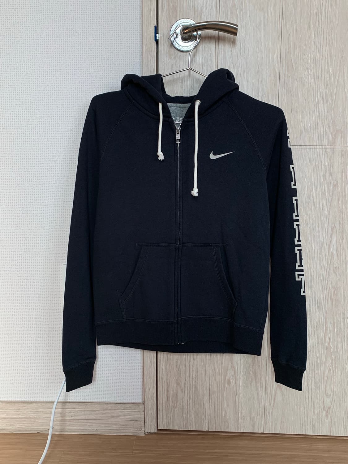 나이키 여성 후드집업 상품이미지1