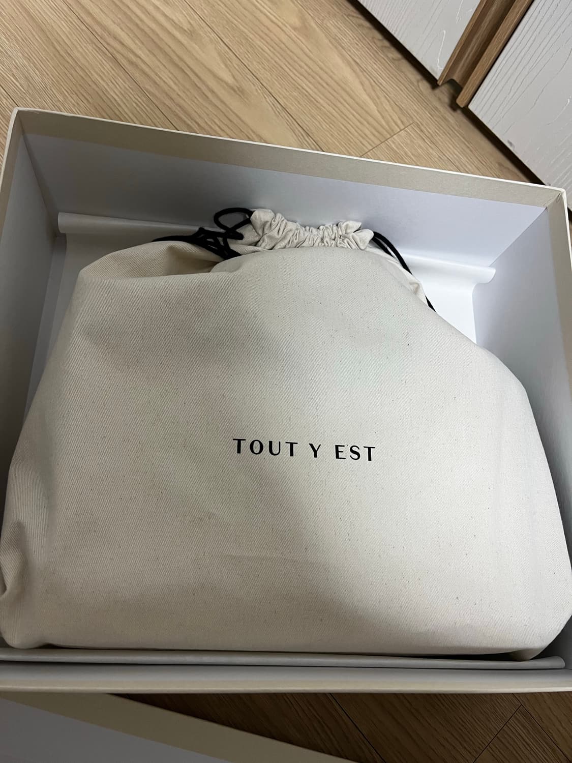 투티에 로케백 스몰 풀박 상품이미지10