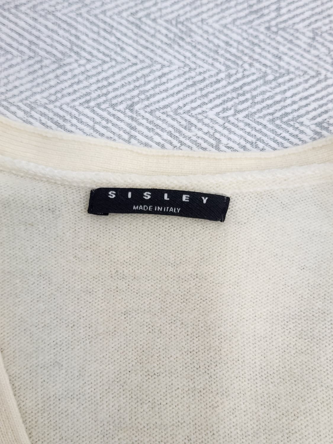 시슬리 아이보리 브이넥 가디건 상품이미지5