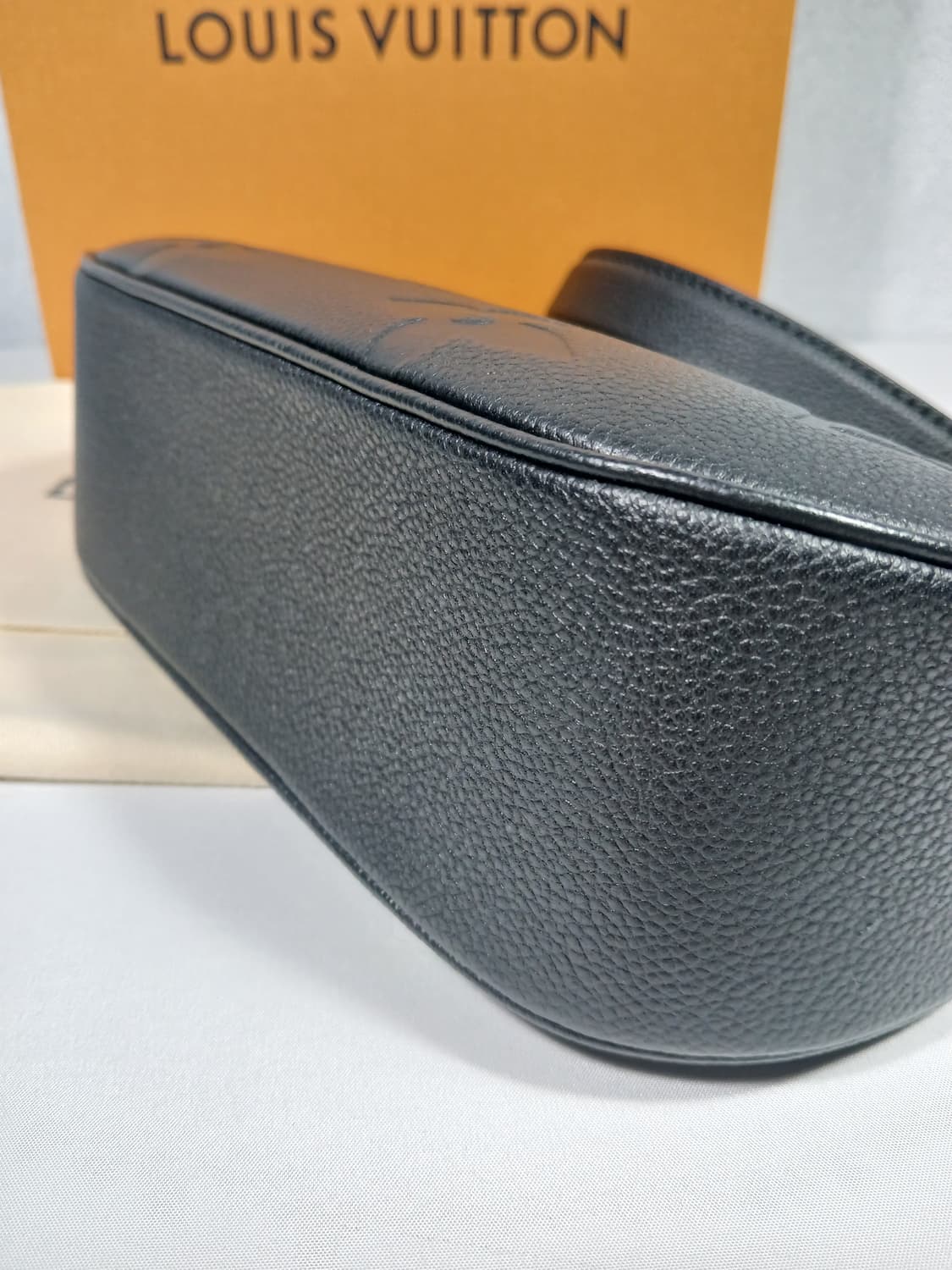 루이비통 바가텔 호보백 M,46002 상품이미지6