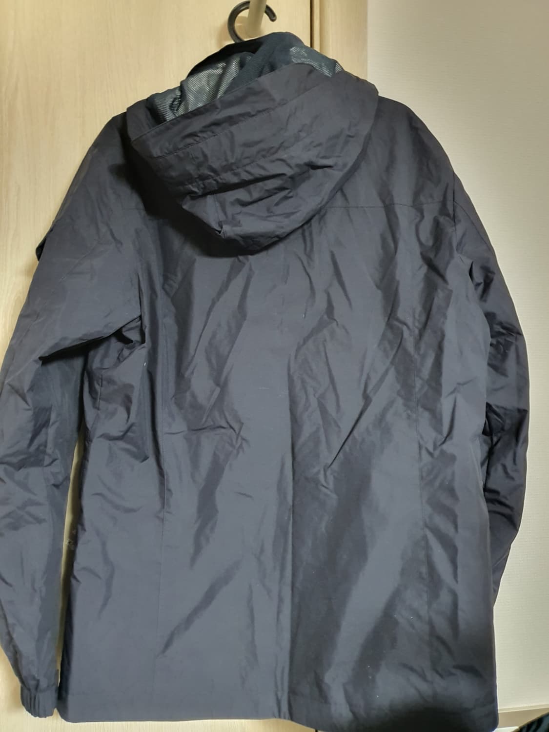 머렐 정품 바람막이 100사이즈 팝니다 상품이미지3