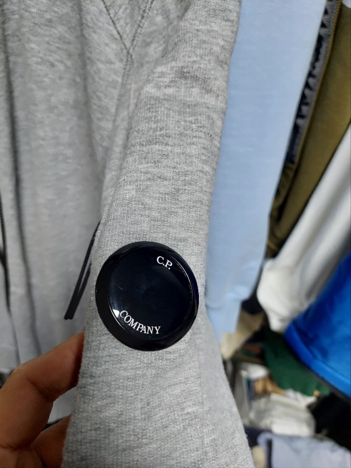 CP컴퍼니 넥로고 그레이 오픈 집업 자켓 xxl 상품이미지5