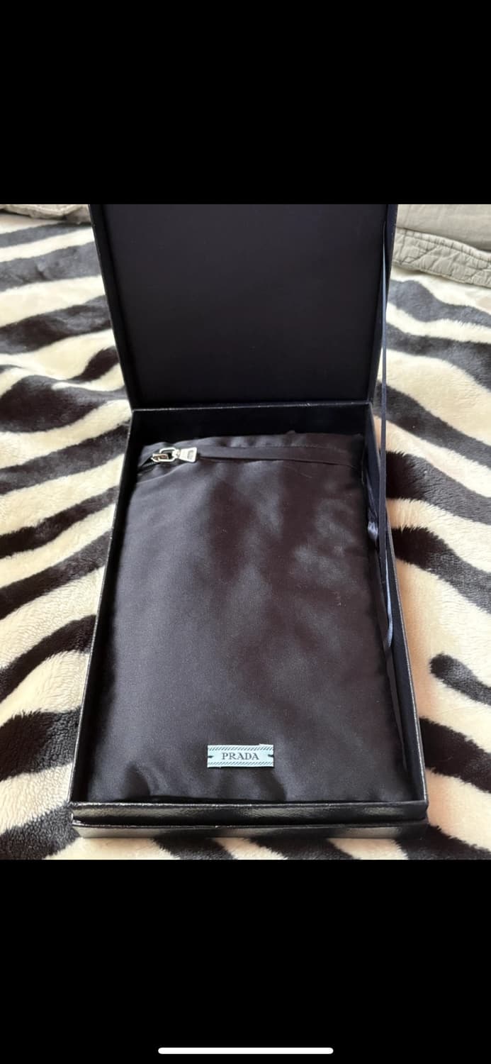 정품 프라다 남성 볼드 체인 목걸이 풀박스 상품이미지5