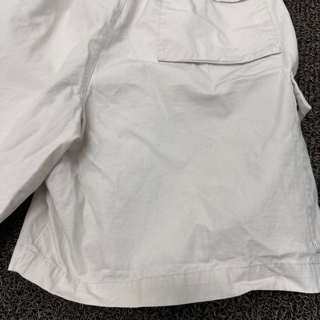 NIKE 나이키 카고 반바지 아이보리 2XL 상품이미지8