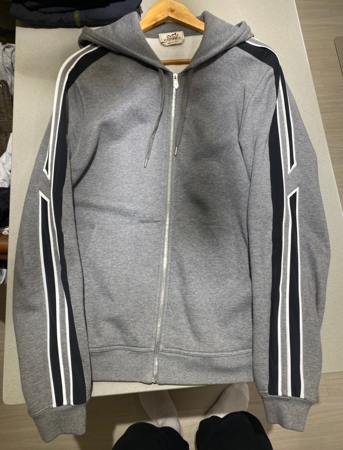에르메스 런 H 후드집업 그레이 L 상품이미지1