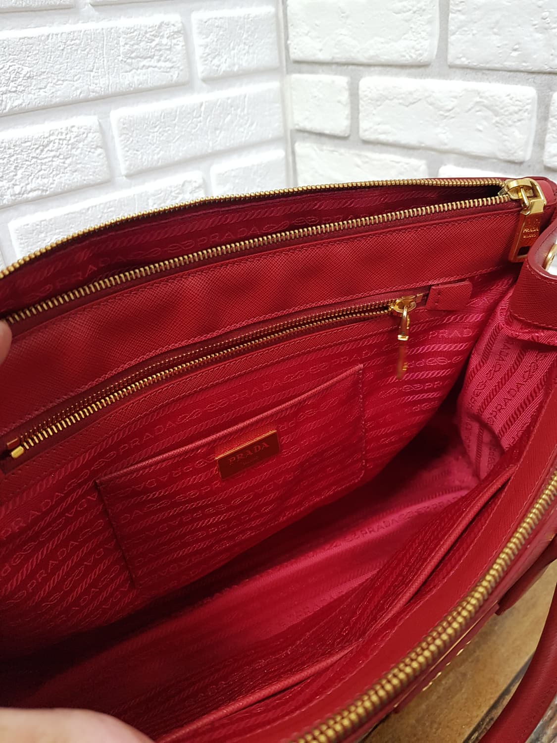 [정품] 프라다 사피아노 럭스 토트백 레드 상품이미지9