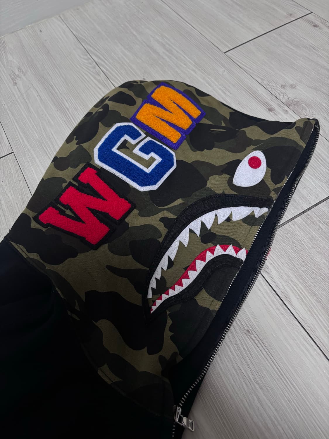 [정품] 베이프 샤크 녹계 후드집업 XL 상품이미지4