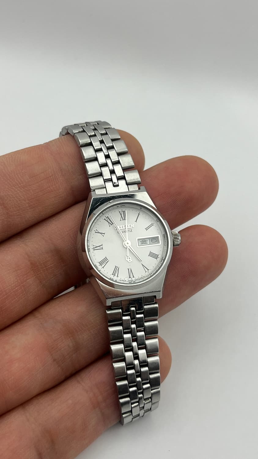 시티즌 여성용 빈티지 데이데이트 상품이미지3