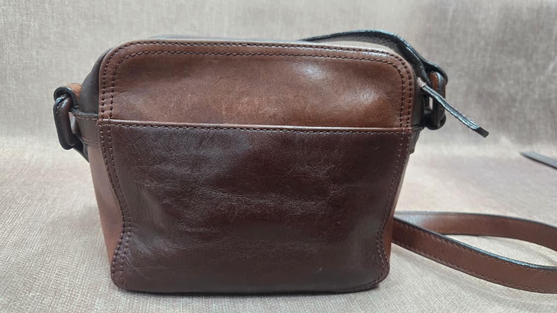 몽삭 Monsac-   앤틱스타일  가죽 미니 크로스백유니크한 디자ㅣ인 상품이미지6