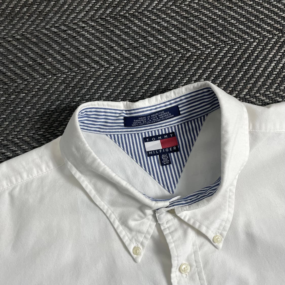 타미힐피거 플래그 로고 옥스포드 박시핏 반팔 셔츠y 3911 상품이미지5