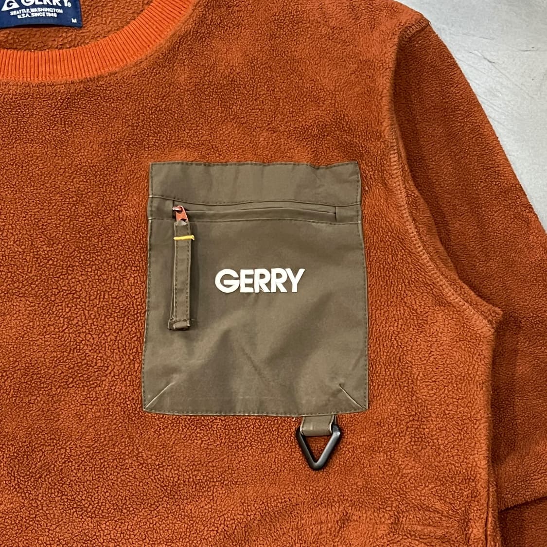  게리 포켓 플리스 맨투맨 y14317 상품이미지5