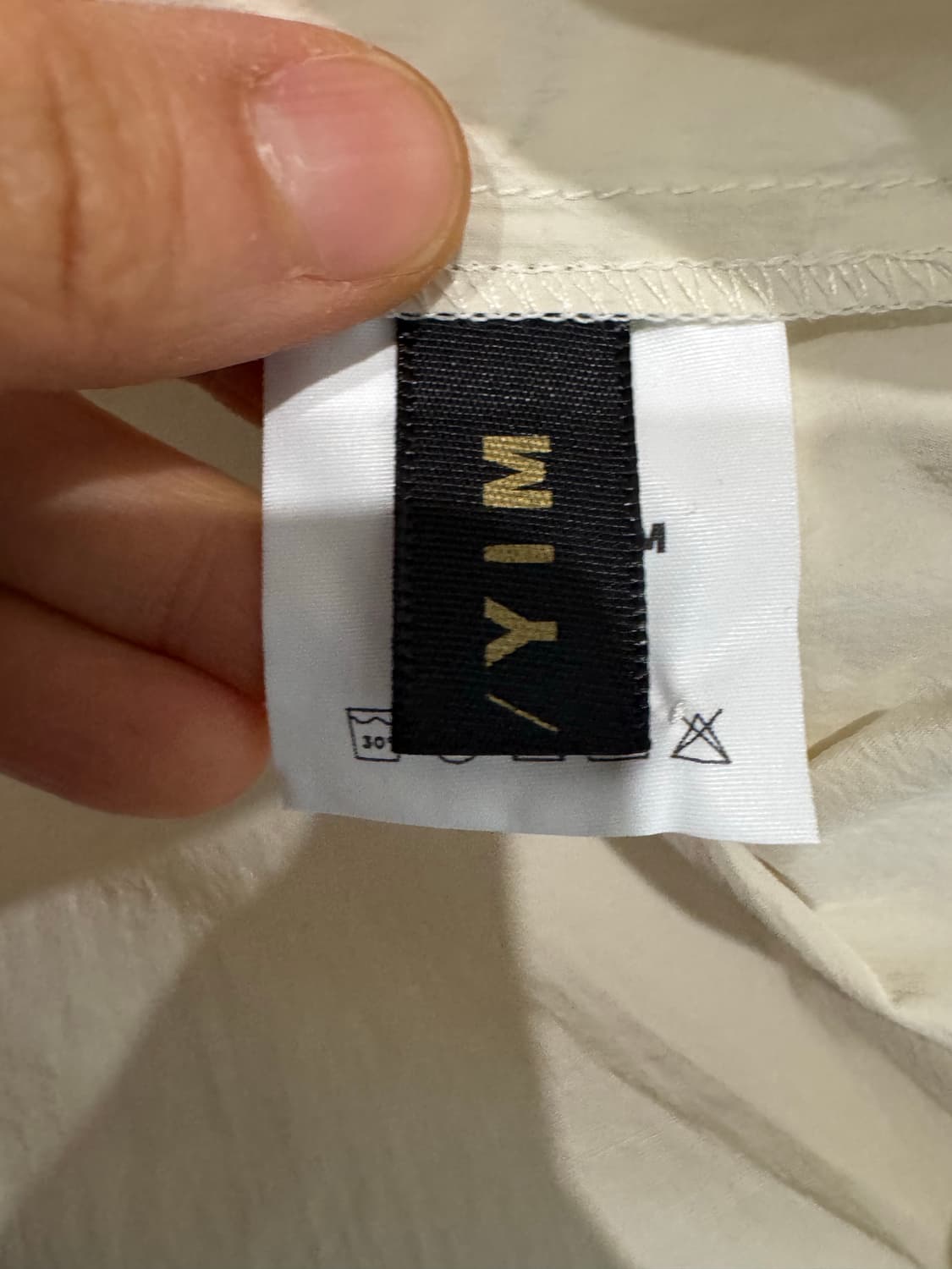 yuri yim 유리임 스카프 블라우스 상품이미지4