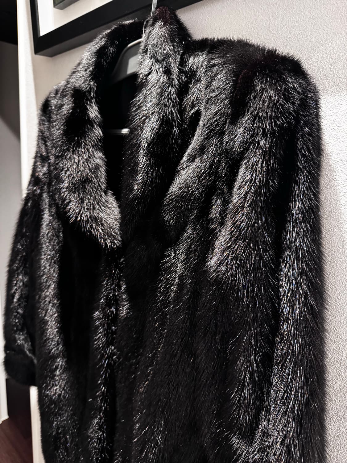 사가밍크 블랙 하프 밍크 코트 (드라이완료) 상품이미지6