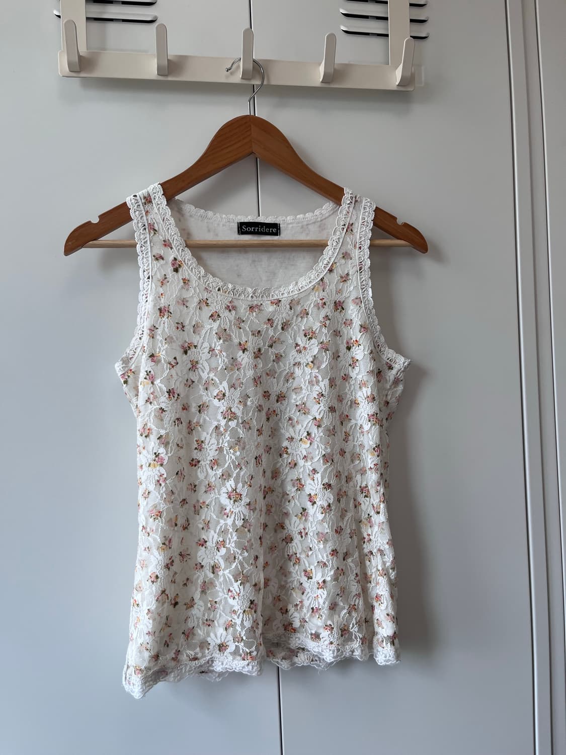 Sorridere 잔꽃 레이스 슬리브리스 상품이미지3