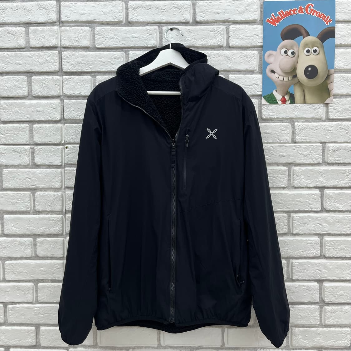 몬츄라 블랙 리버시블 후드 자켓-L 100 상품이미지1