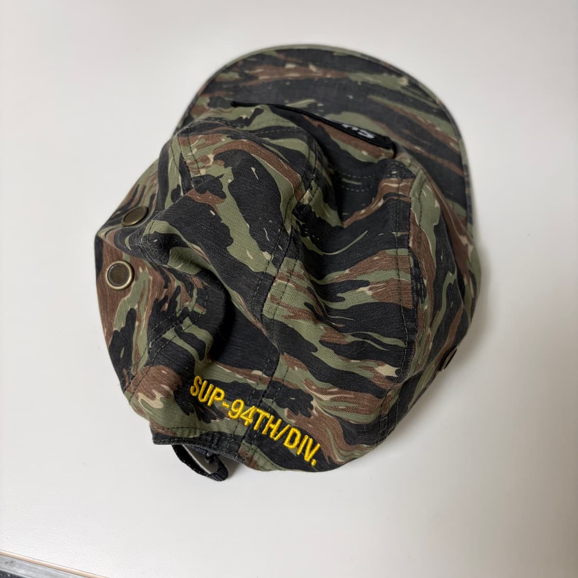 슈프림 밀리터리 캠프캡 올리브 타이거 카모 - 24SS 상품이미지2