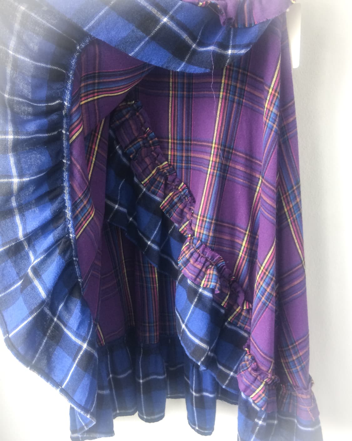 Check pattern frill unbalanced wrap skir 상품이미지4