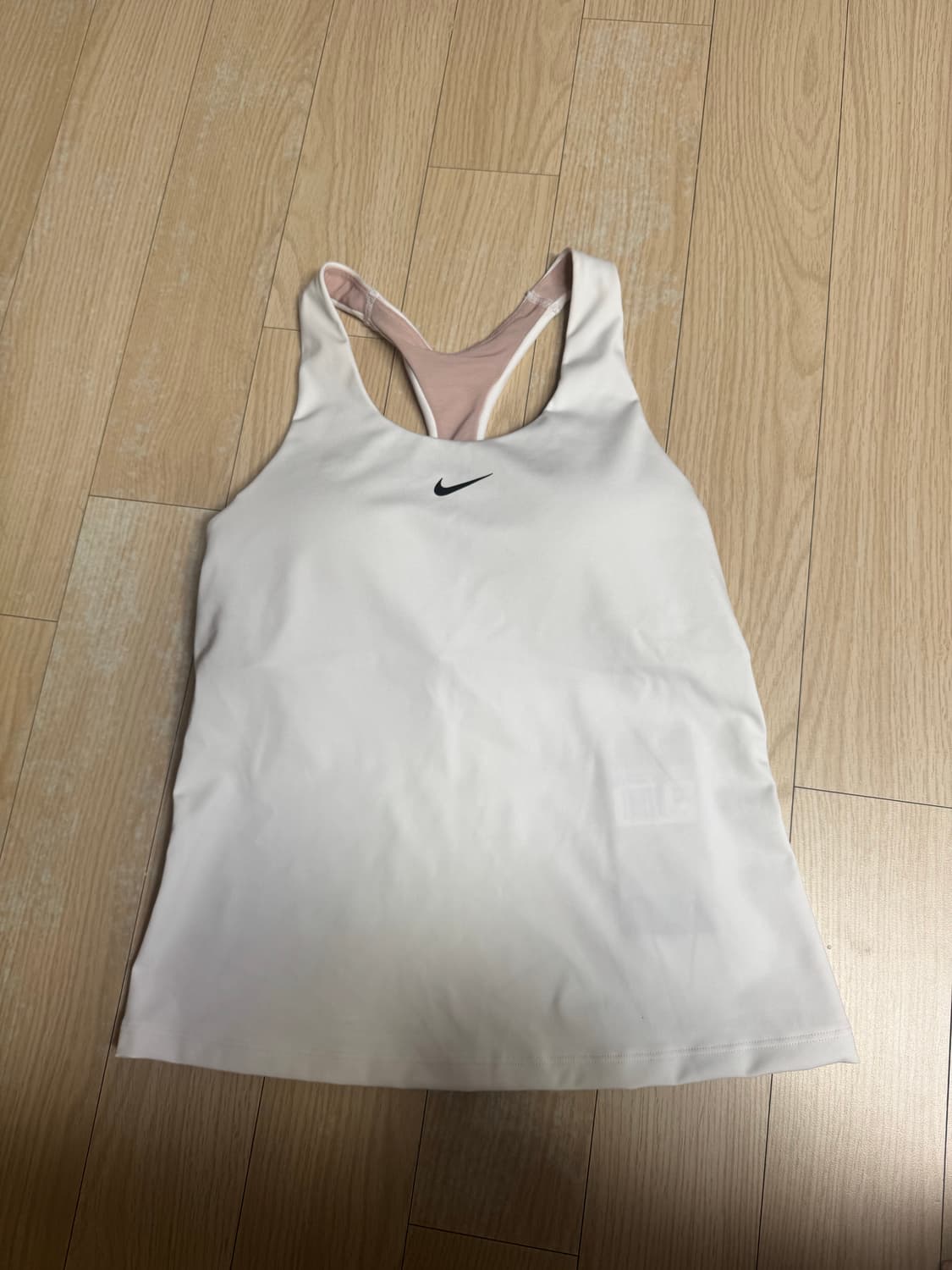 나이키 드라이핏 여성 나시 상품이미지1