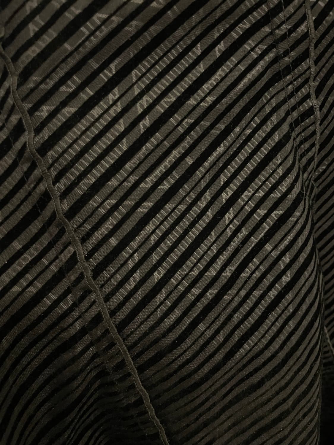 벨벳 줄무늬 블랙 롱스커트 상품이미지5