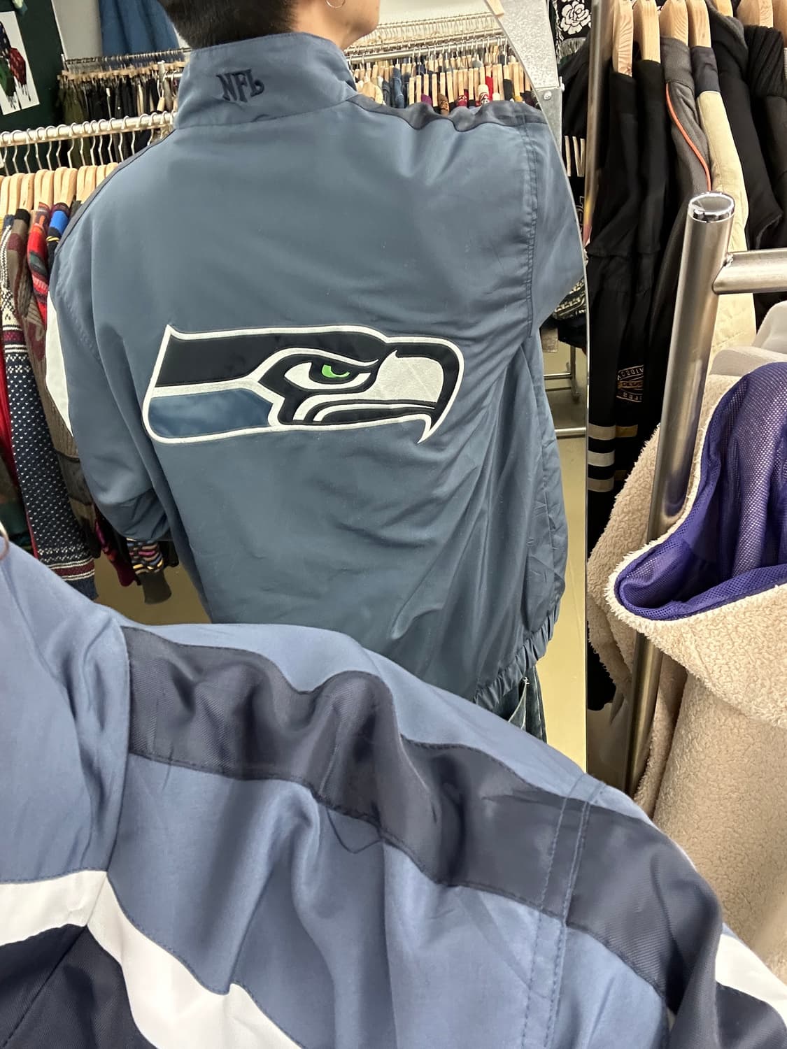NFL) 시애틀 시호크스 바람막이 집업 자켓 L 상품이미지2