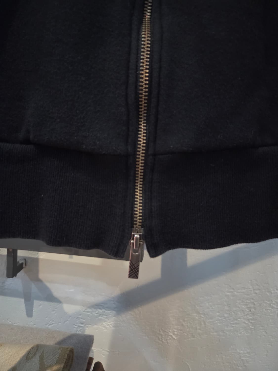 BURBERRY 버버리 블랙라벨 2-way 블랙집업 상품이미지5