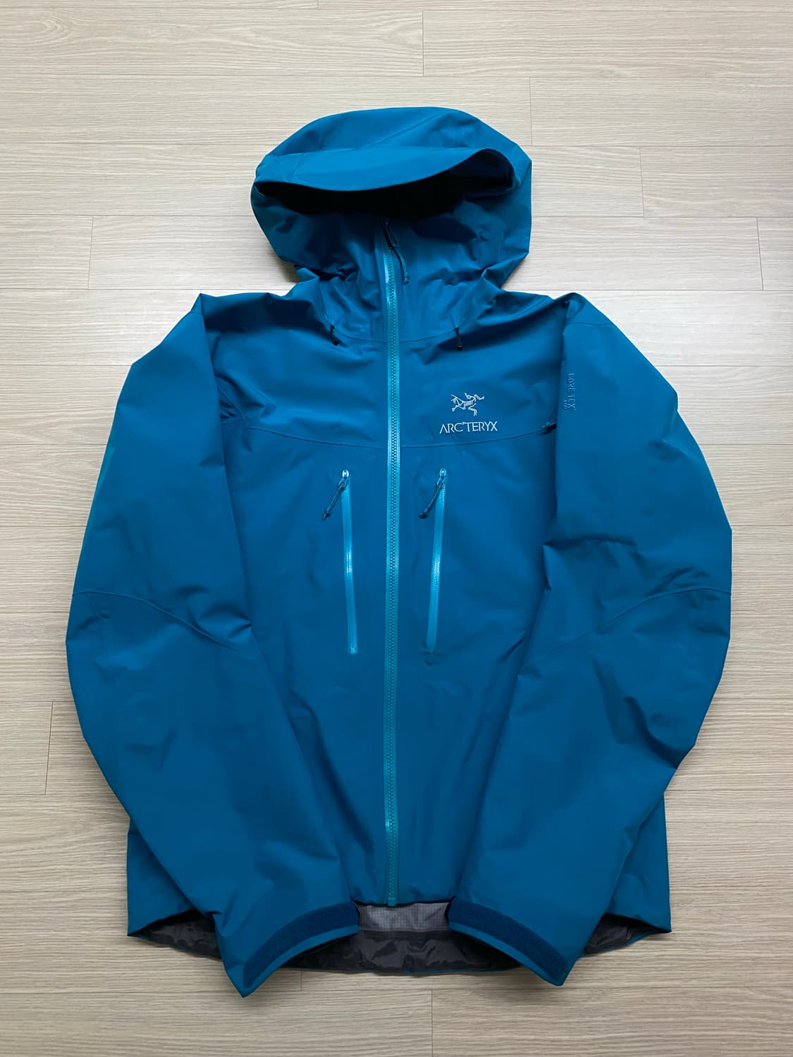 아크테릭스 알파sv Thalassa 상품이미지3