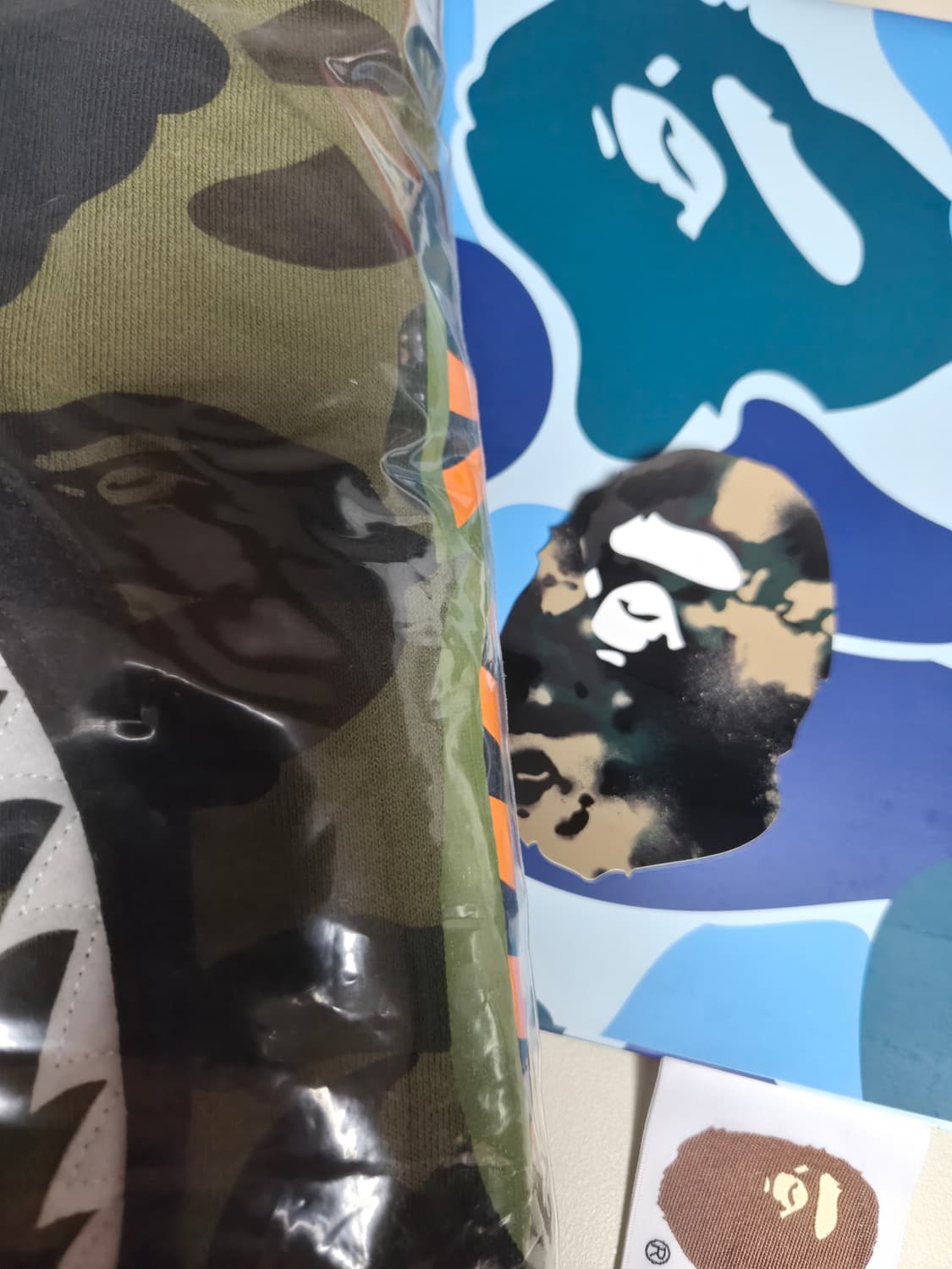 베이프 정품 XL 퍼스트카모 샤크후드 녹계 그린카모 상품이미지5