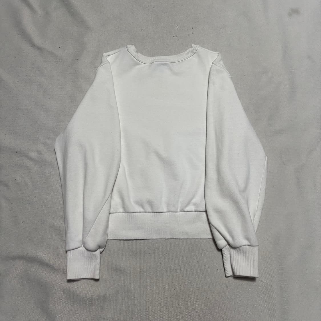 36 비비안웨스트우드 옐로우 로고 화이트 맨투맨 상품이미지3