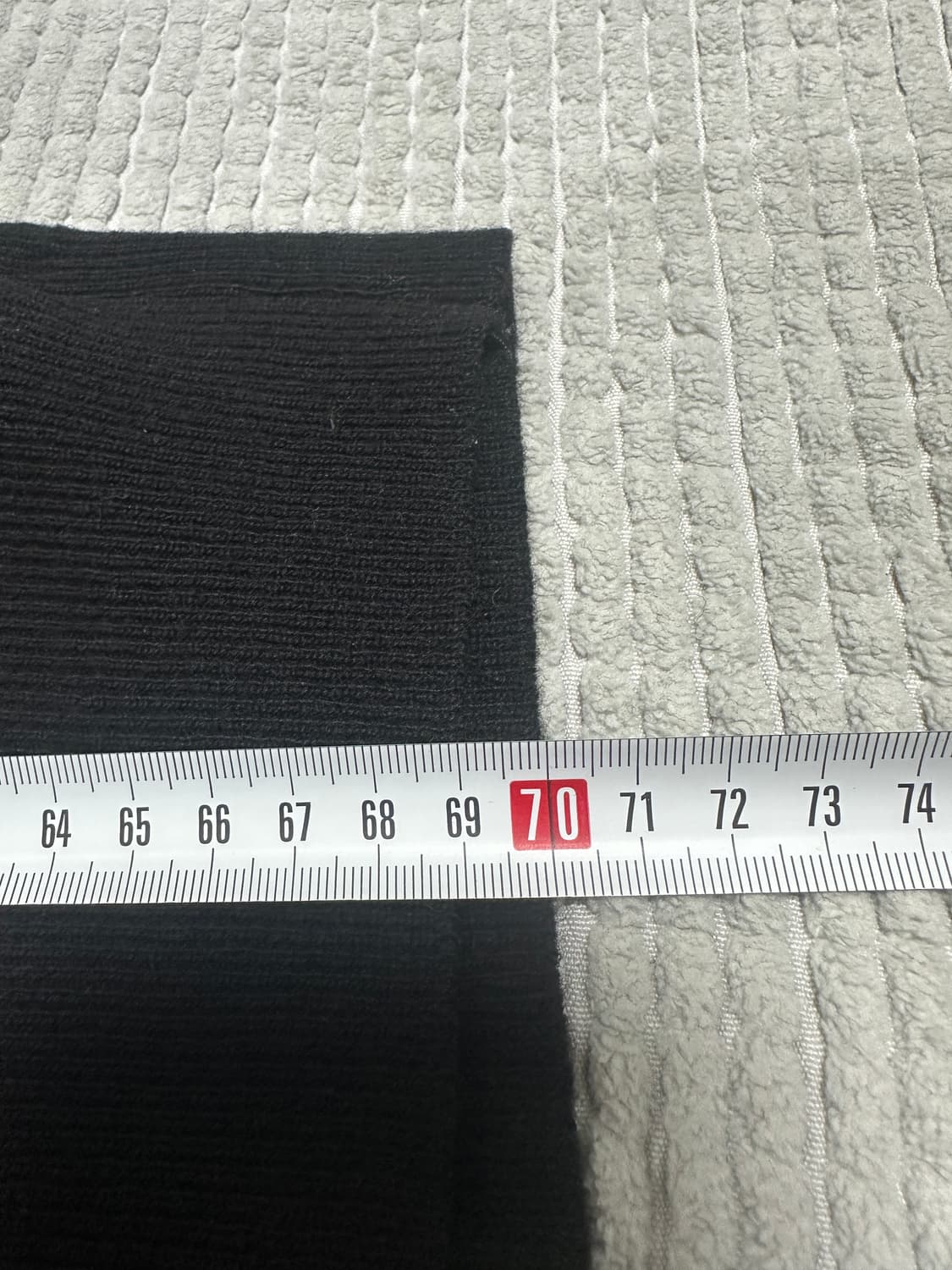 버버리 목폴라 니트 상품이미지8