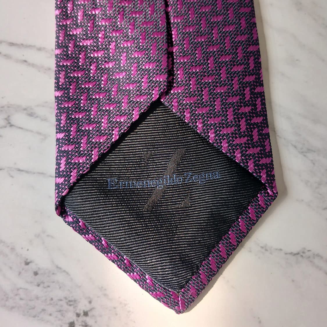 에르메네질도 제냐 퍼플 자카드 패턴 넥타이 8.6cm A+등급 E861
 상품이미지8