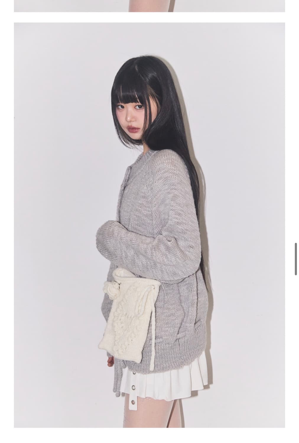 일리고 니트 크로스백 화이트 새상품 (50000원) 상품이미지3