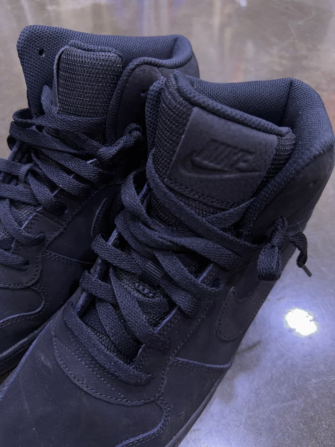 나이키 에버논 미드 트리플블랙 슈즈 누벅 275 상품이미지4