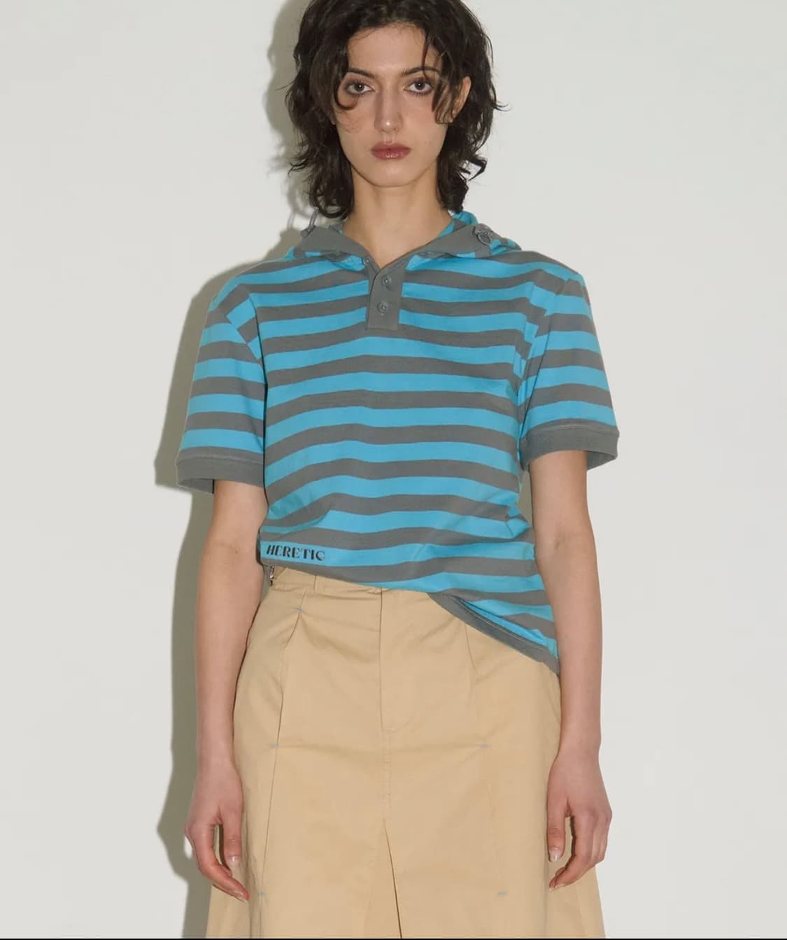 헤레틱 스트라이프 후디 티셔츠 상품이미지1